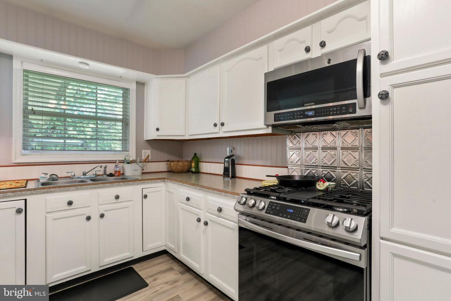 251 Kelly Dr
