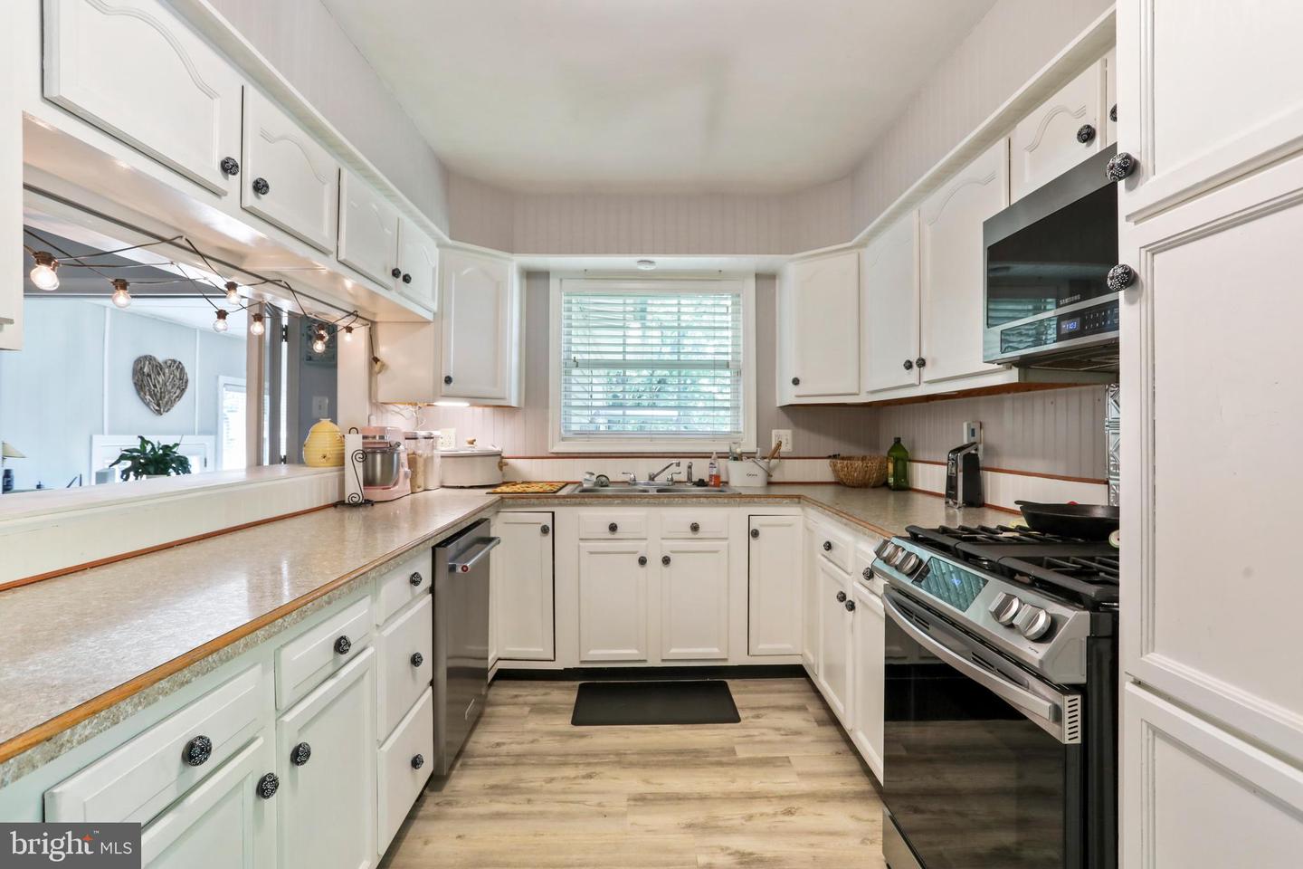 251 Kelly Dr