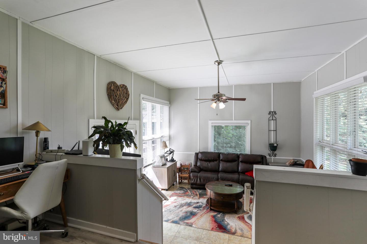 251 Kelly Dr