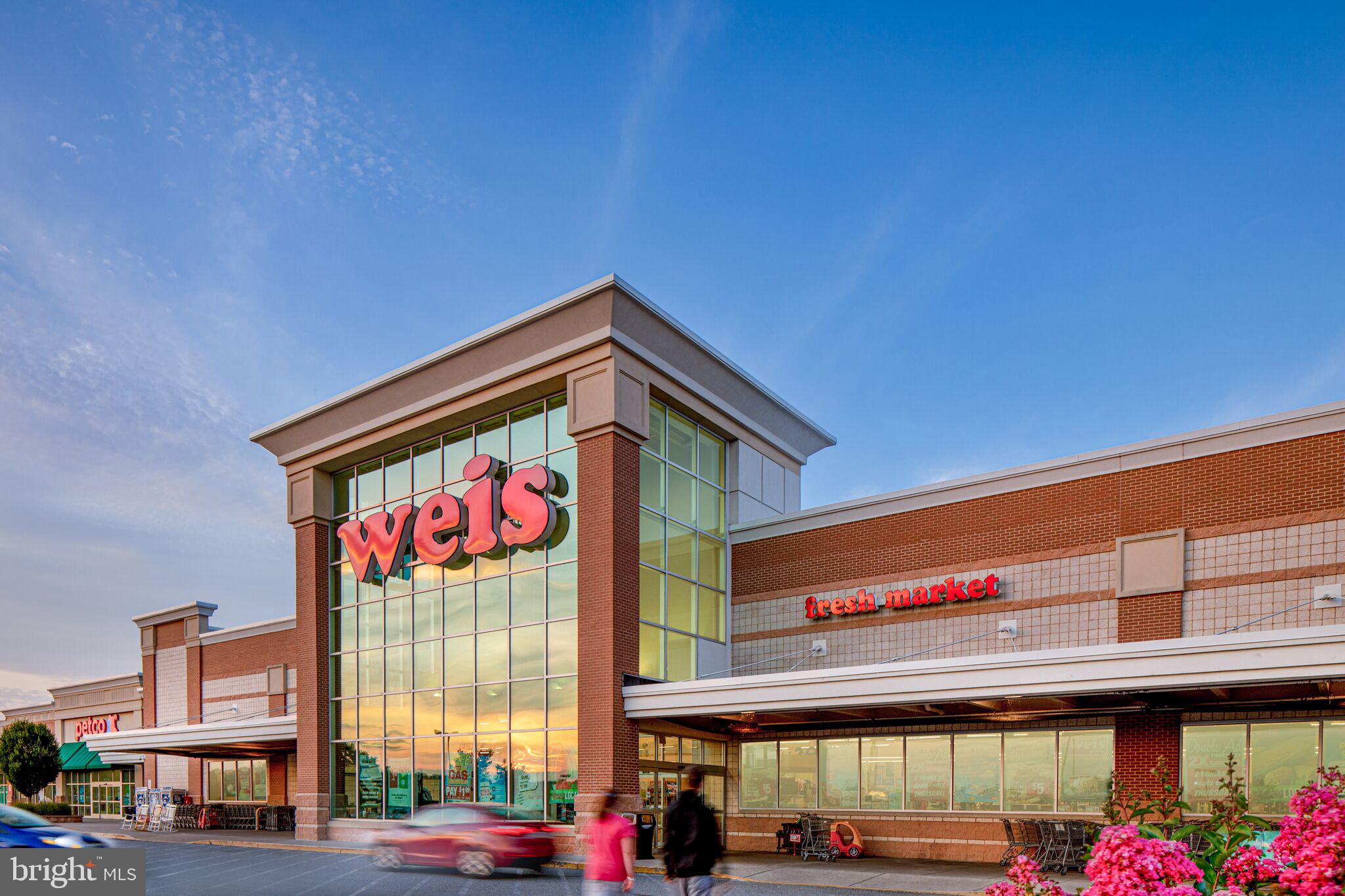 101 POTOMAC CROSSING STREET