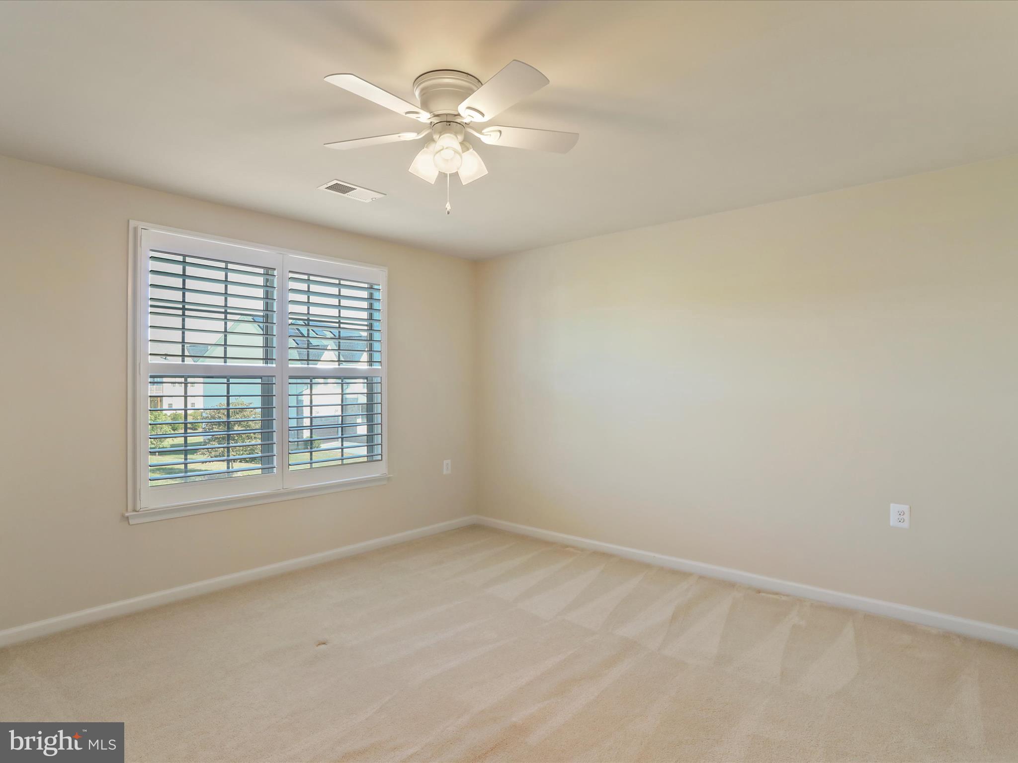 101 POTOMAC CROSSING STREET