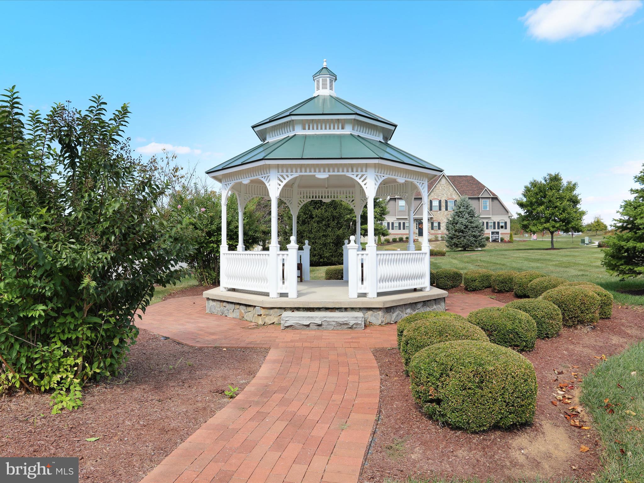 101 POTOMAC CROSSING STREET