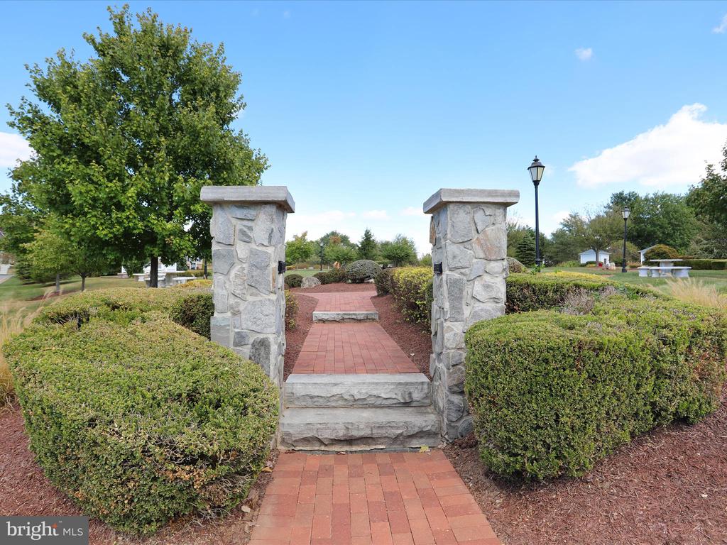 101 POTOMAC CROSSING STREET