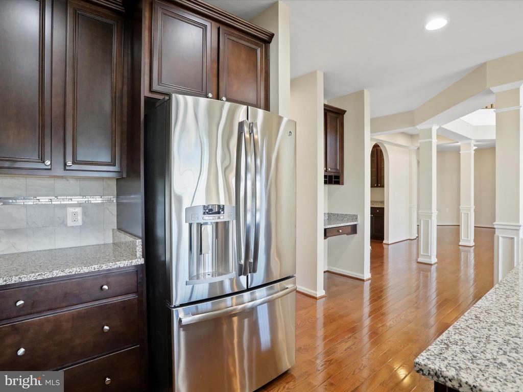 101 POTOMAC CROSSING STREET