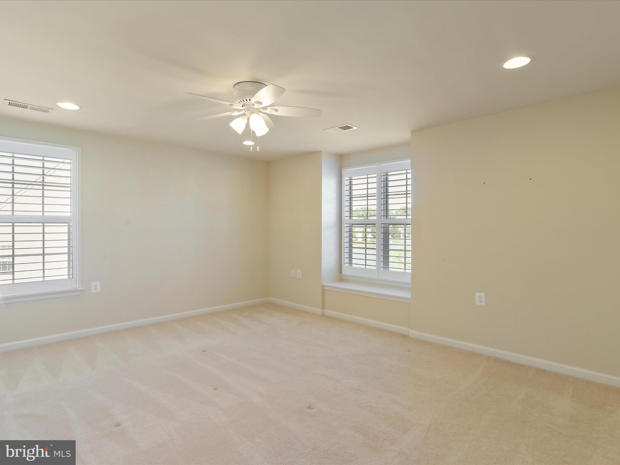 101 POTOMAC CROSSING STREET