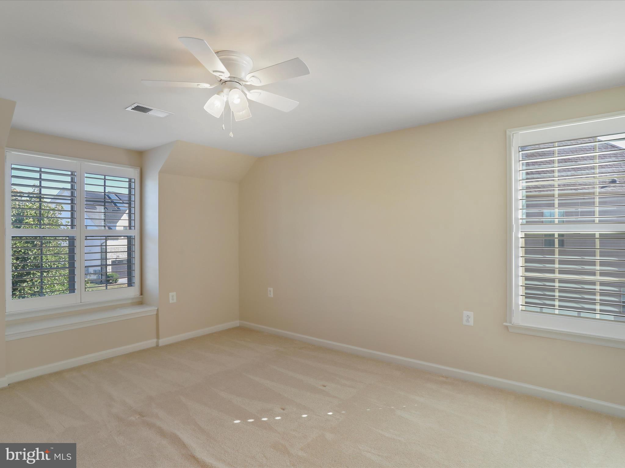 101 POTOMAC CROSSING STREET