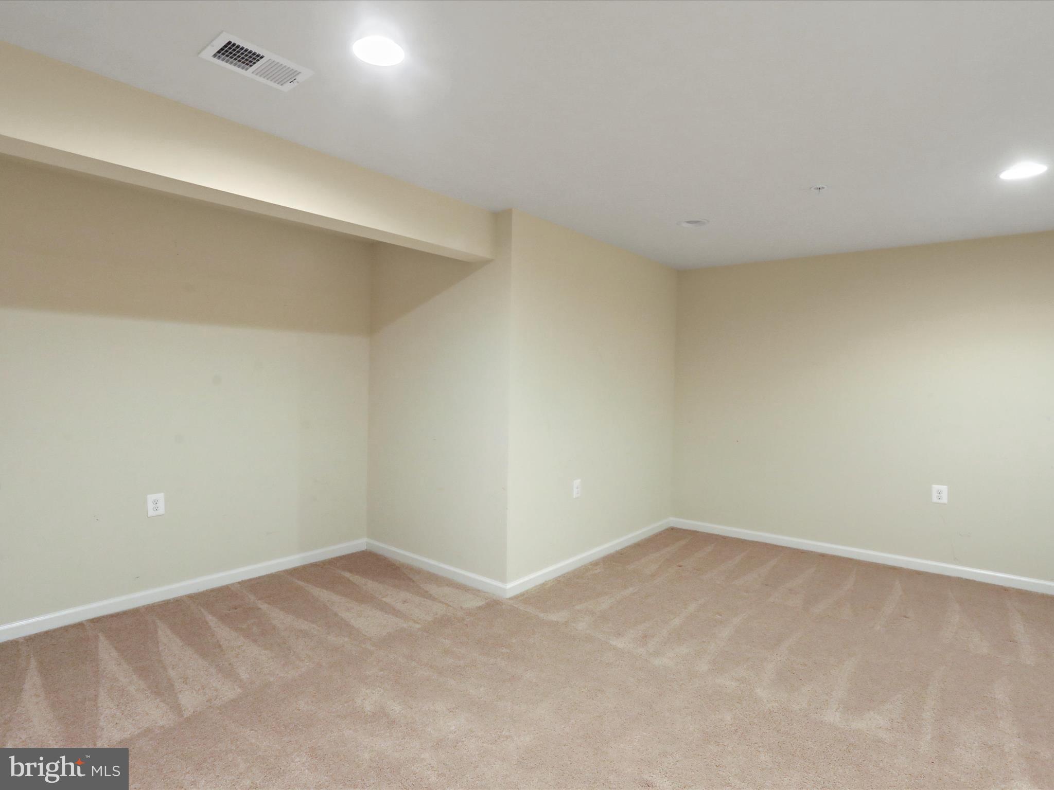 101 POTOMAC CROSSING STREET