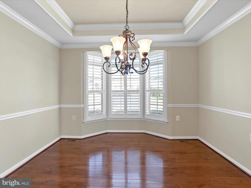 101 POTOMAC CROSSING STREET
