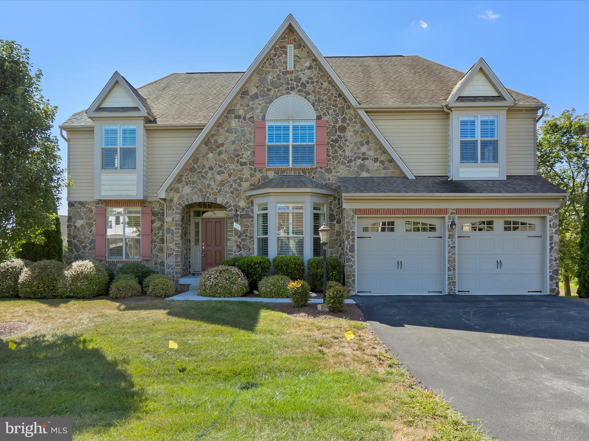 101 POTOMAC CROSSING STREET