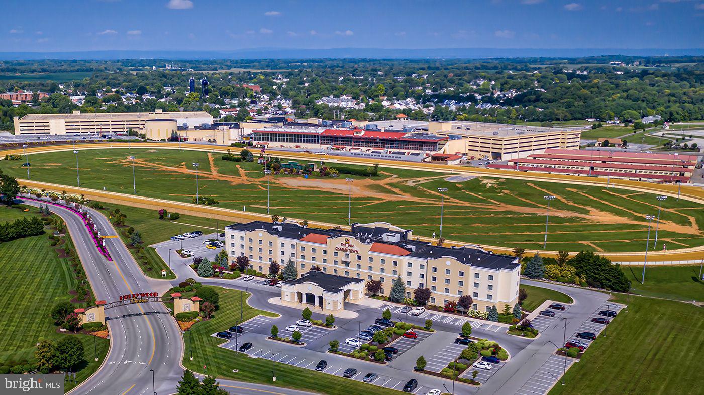 101 POTOMAC CROSSING STREET