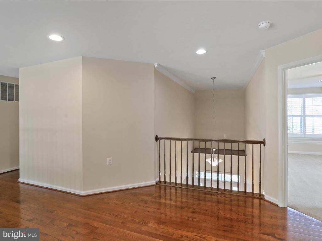 101 POTOMAC CROSSING STREET