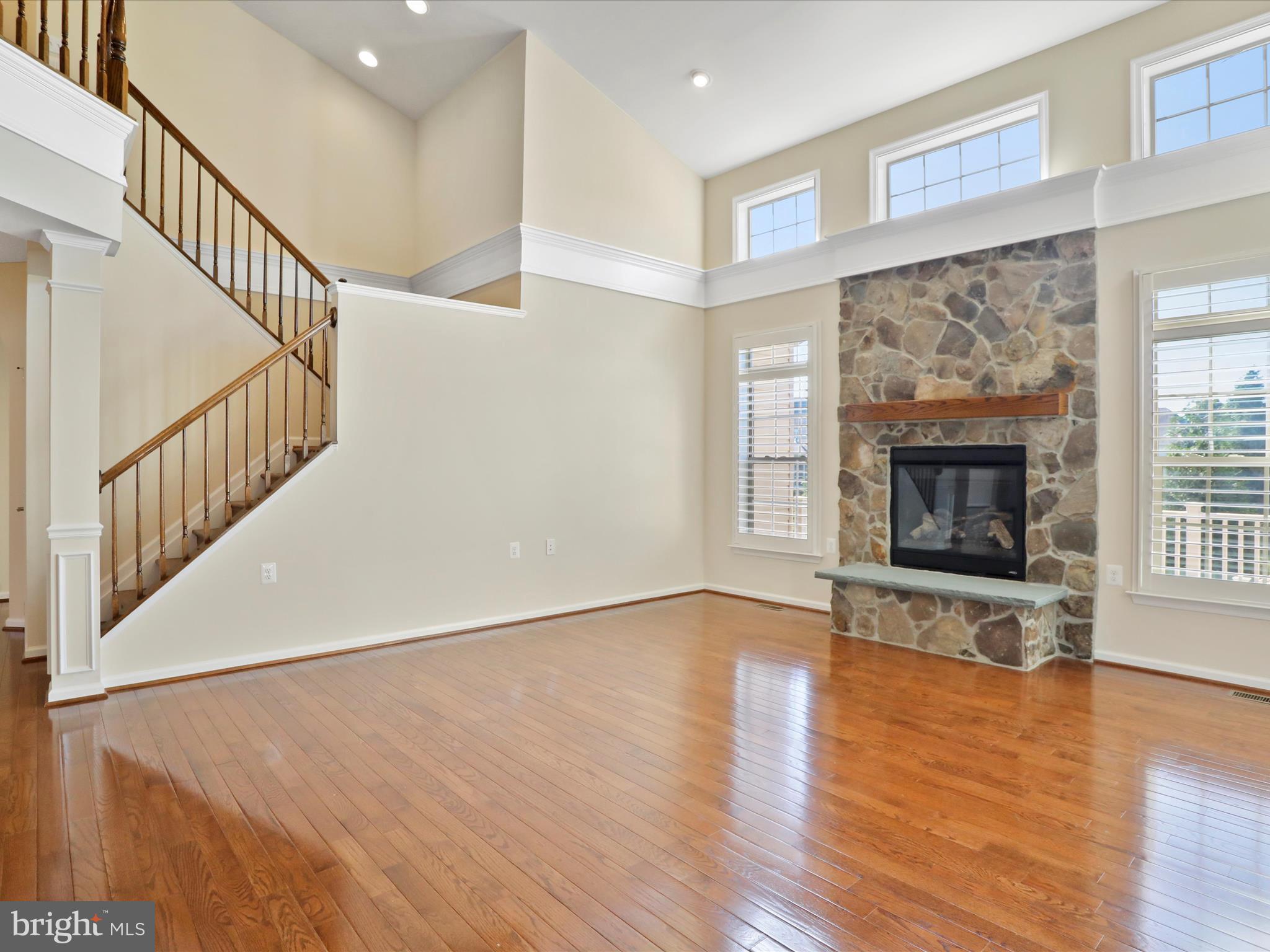 101 POTOMAC CROSSING STREET