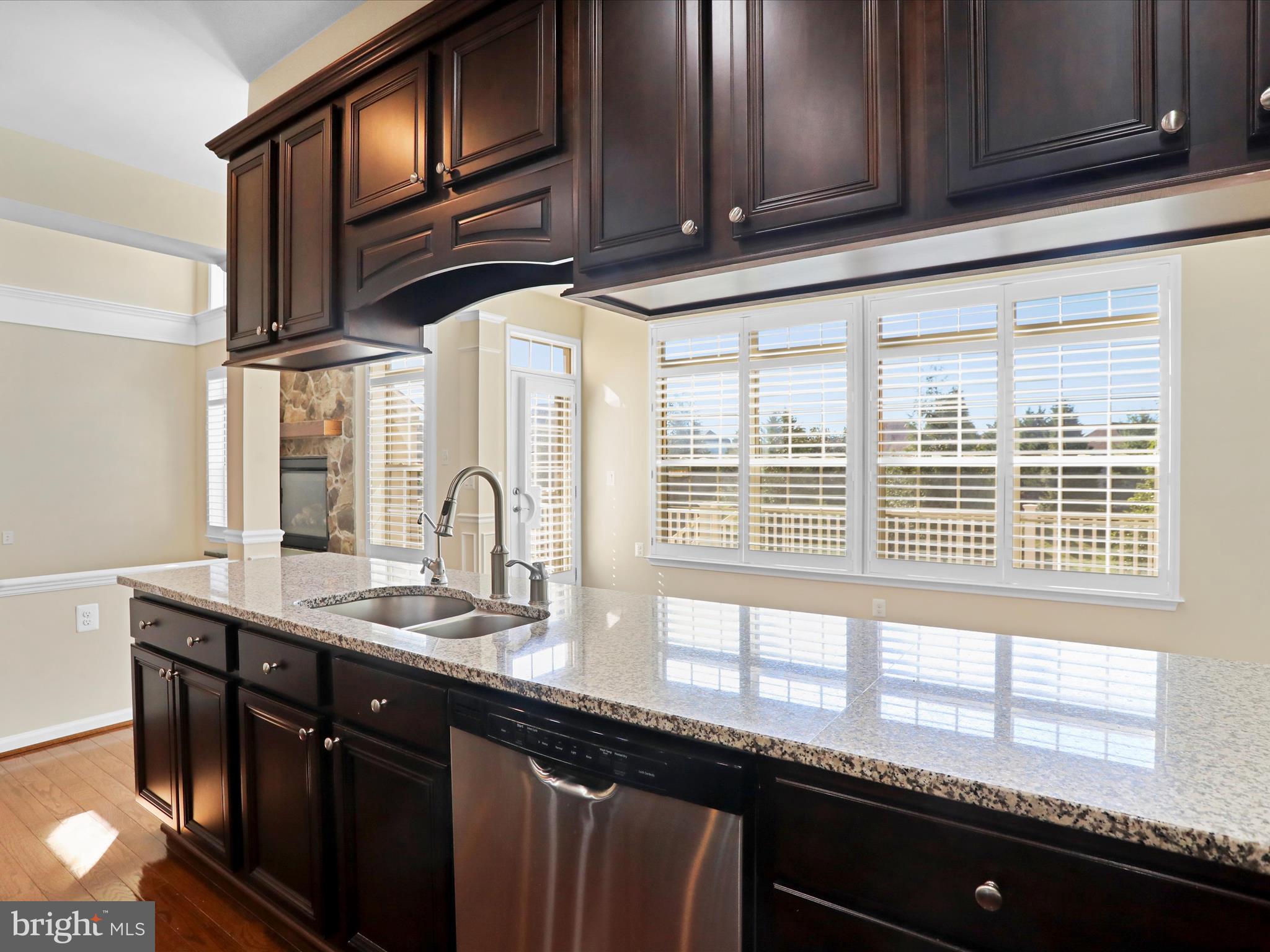 101 POTOMAC CROSSING STREET