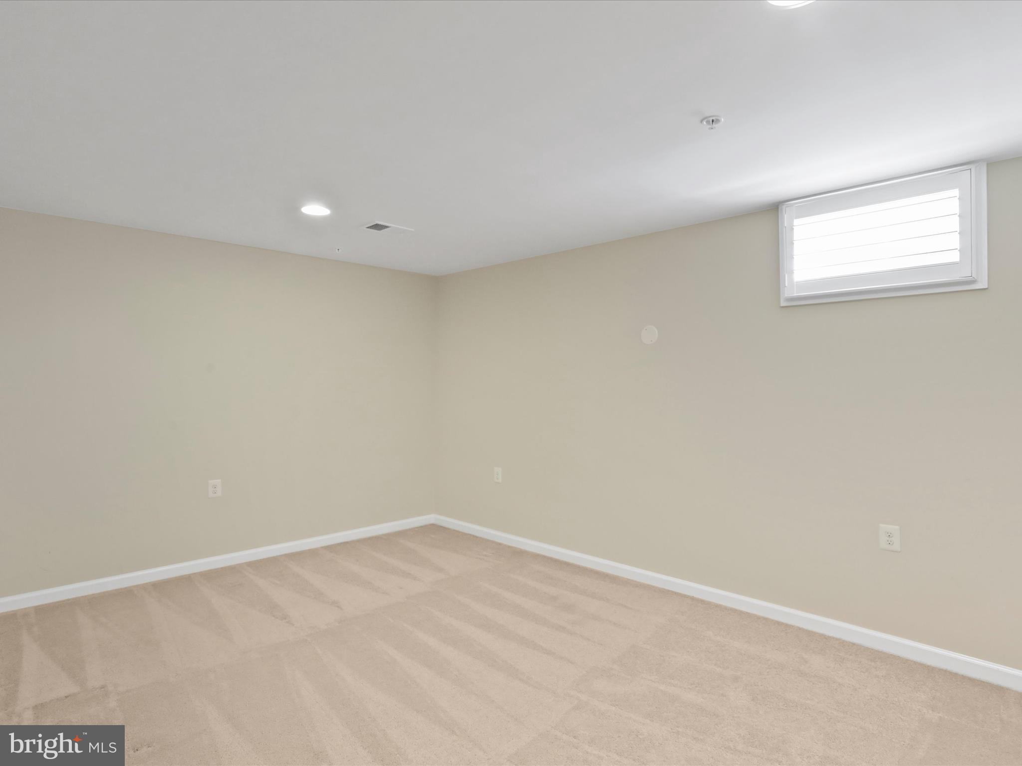 101 POTOMAC CROSSING STREET