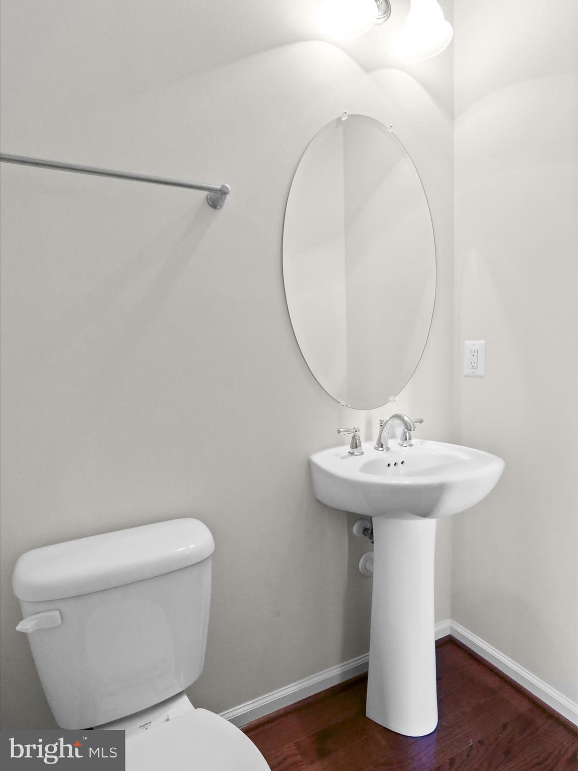 101 POTOMAC CROSSING STREET