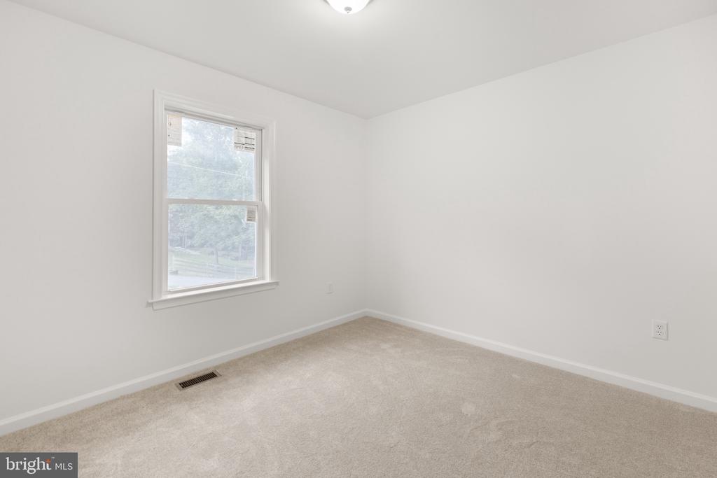 303 FOOTHILL LANE