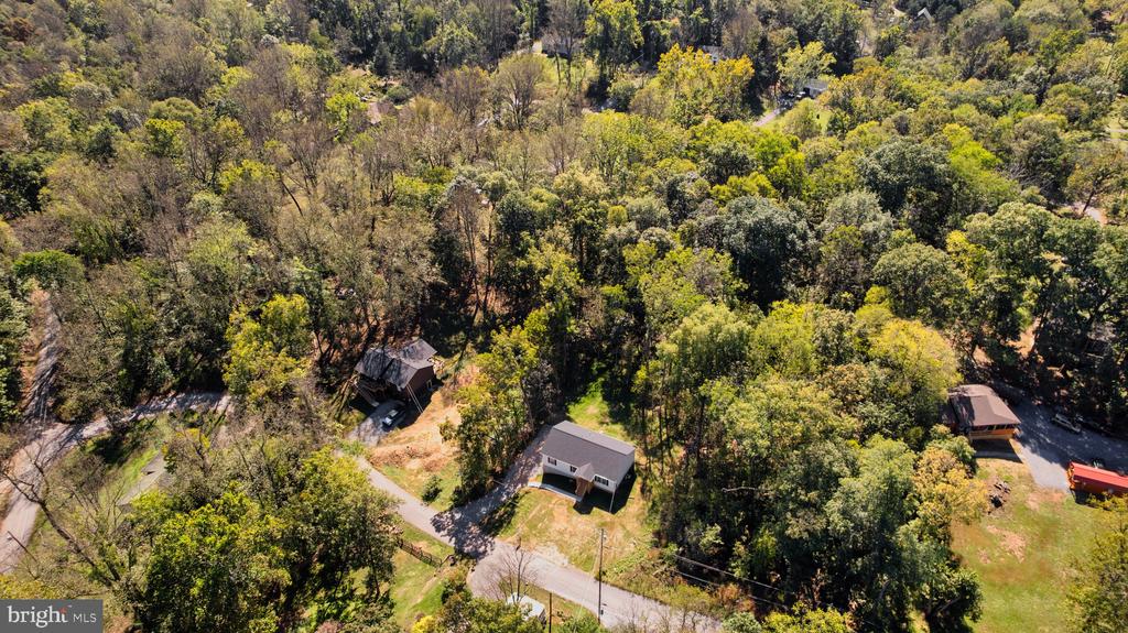 303 FOOTHILL LANE