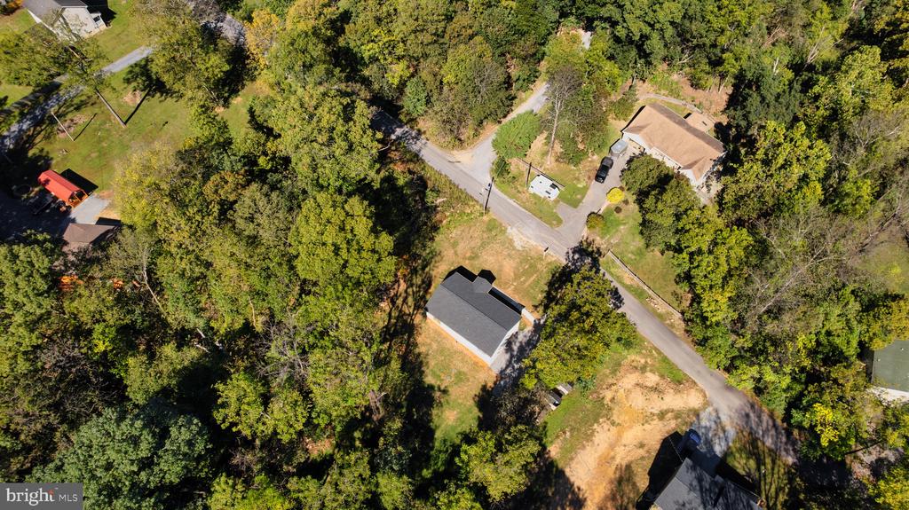303 FOOTHILL LANE
