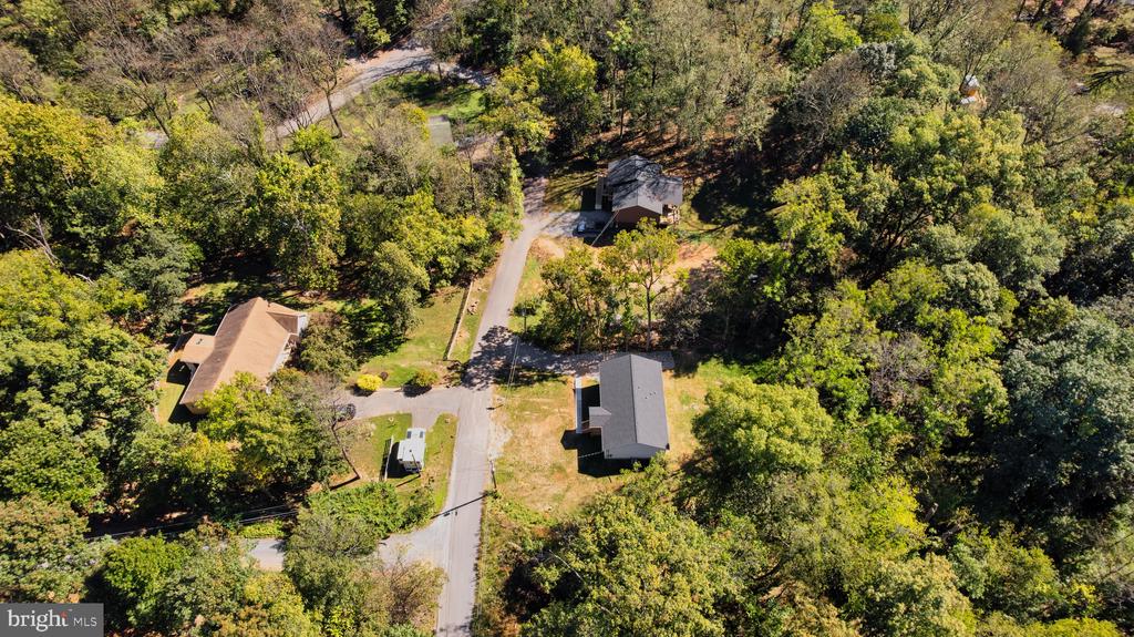 303 FOOTHILL LANE