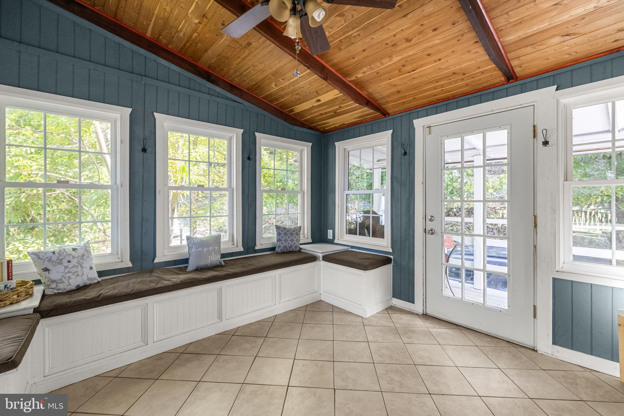 622 SHANNONDALE ROAD