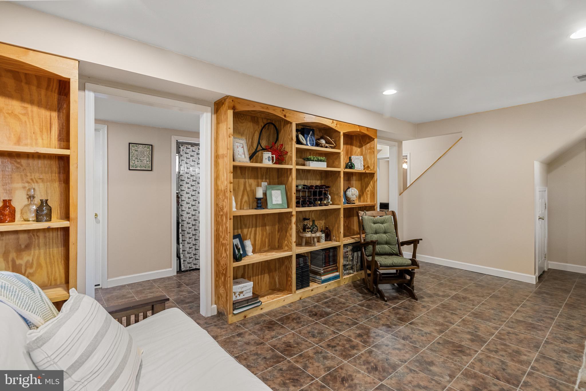 622 SHANNONDALE ROAD