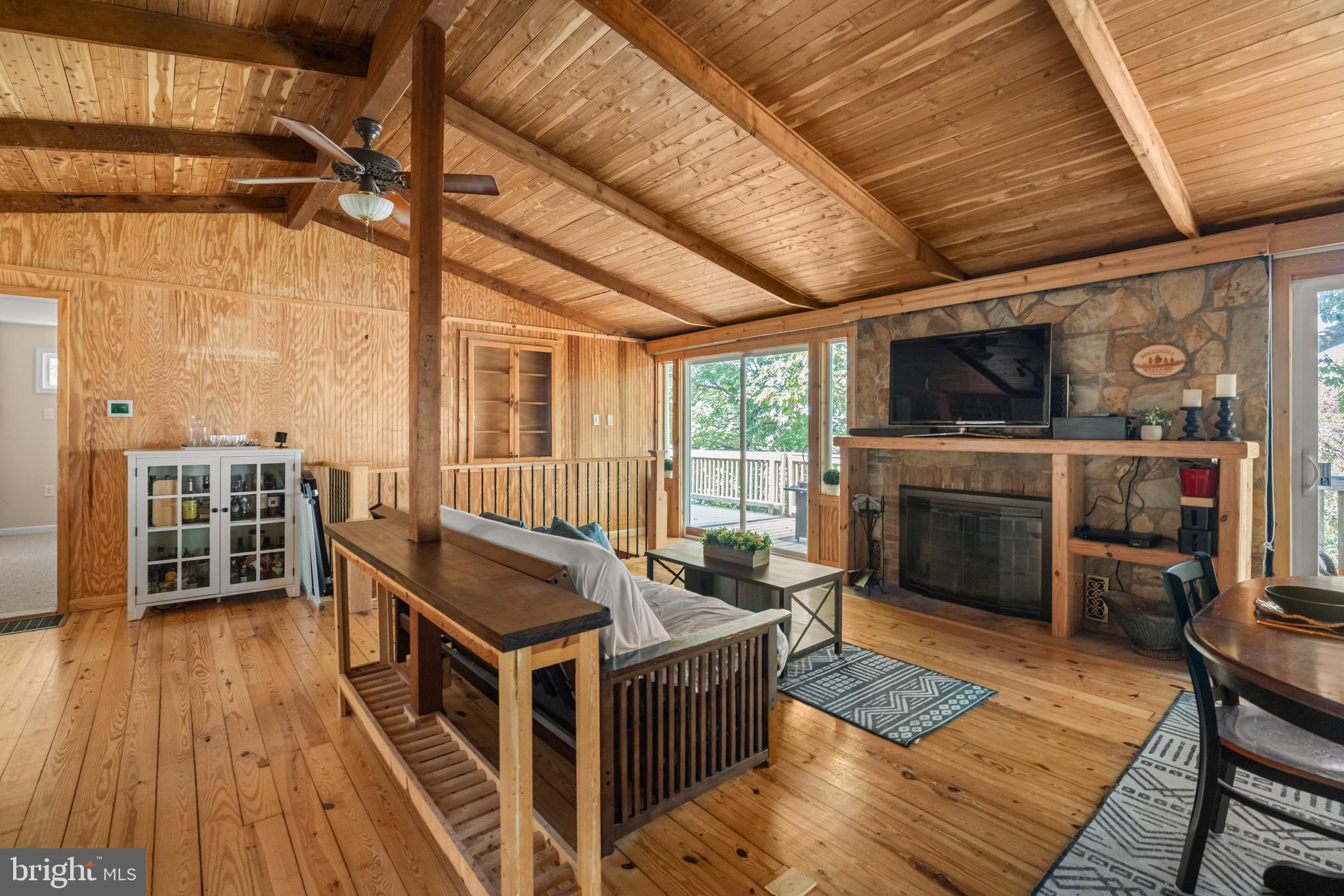 622 SHANNONDALE ROAD