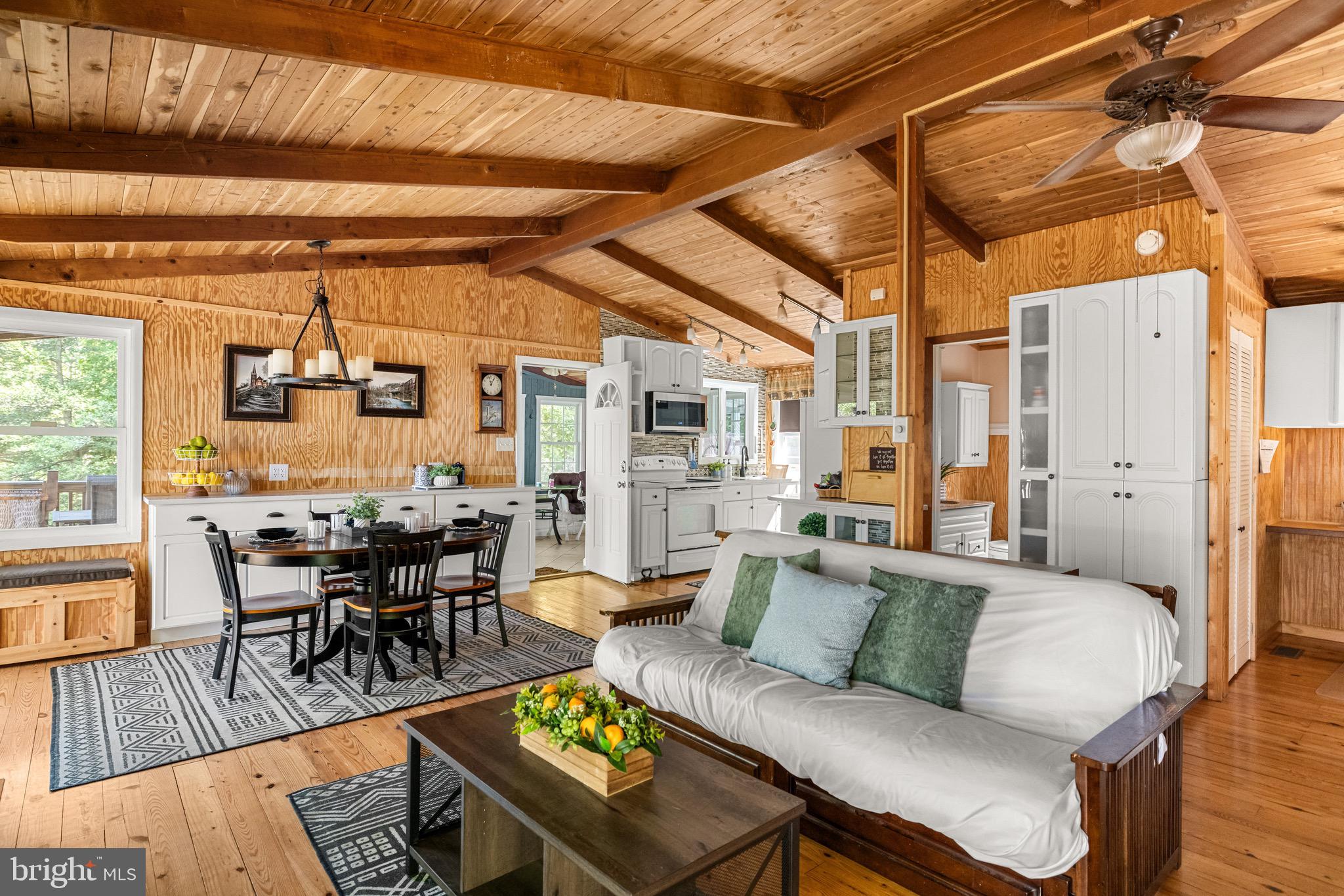 622 SHANNONDALE ROAD