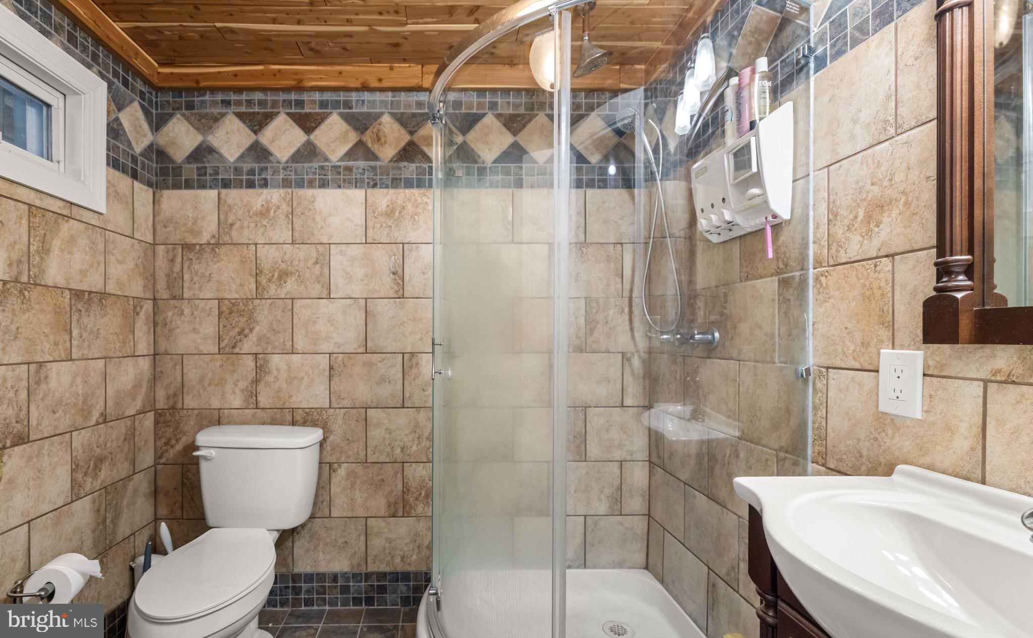 622 SHANNONDALE ROAD