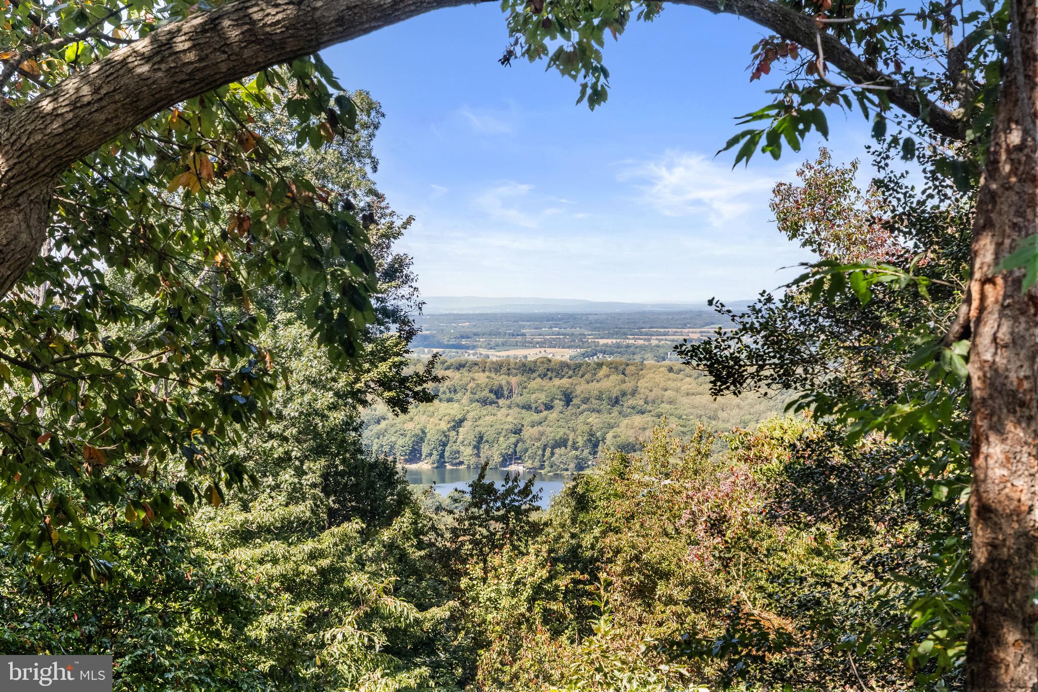 622 SHANNONDALE ROAD