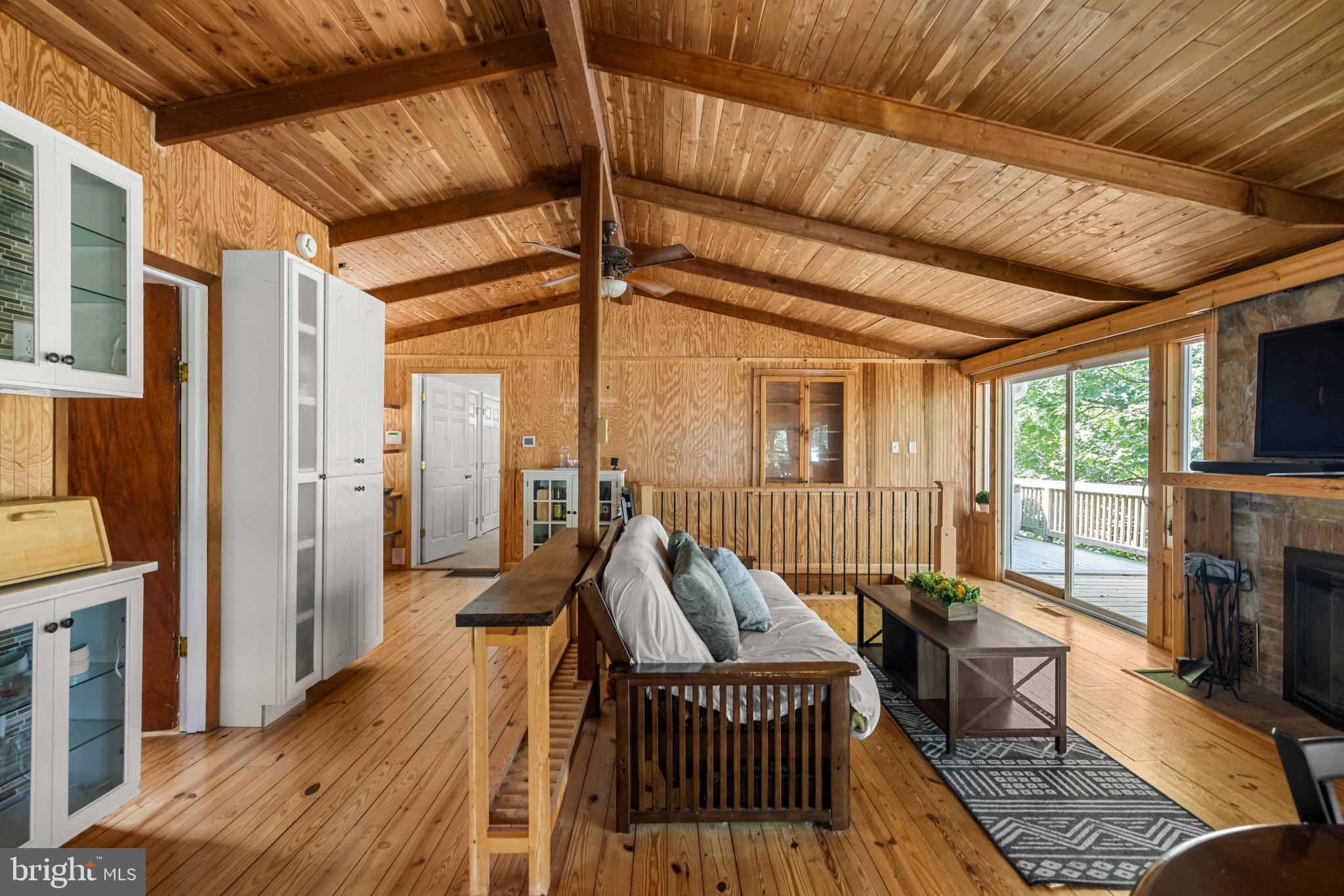 622 SHANNONDALE ROAD