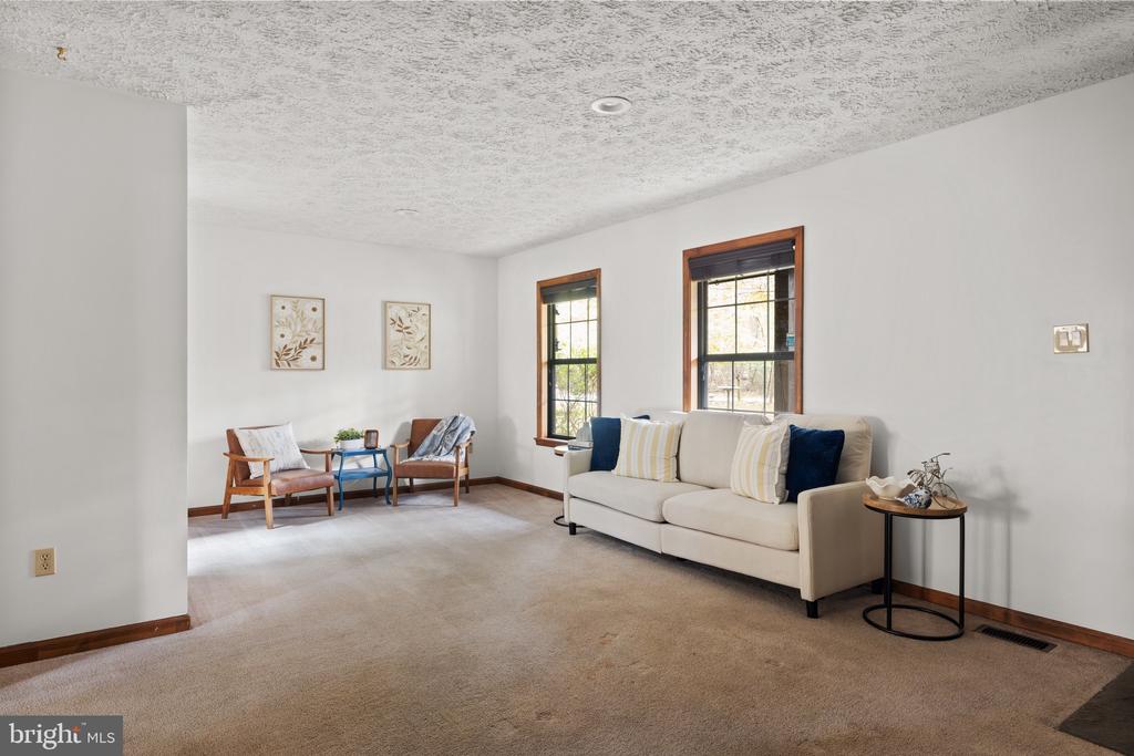 192 GRAY FOX ROAD