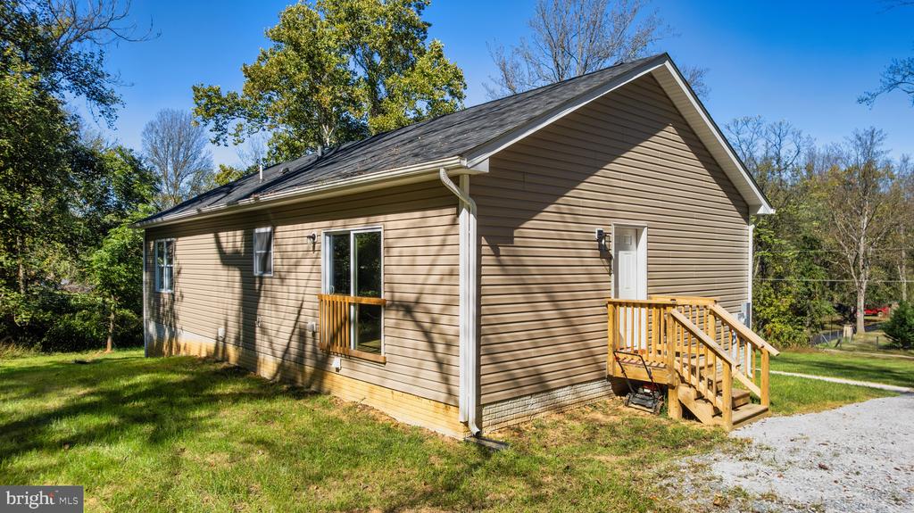 268 DAWN LANE