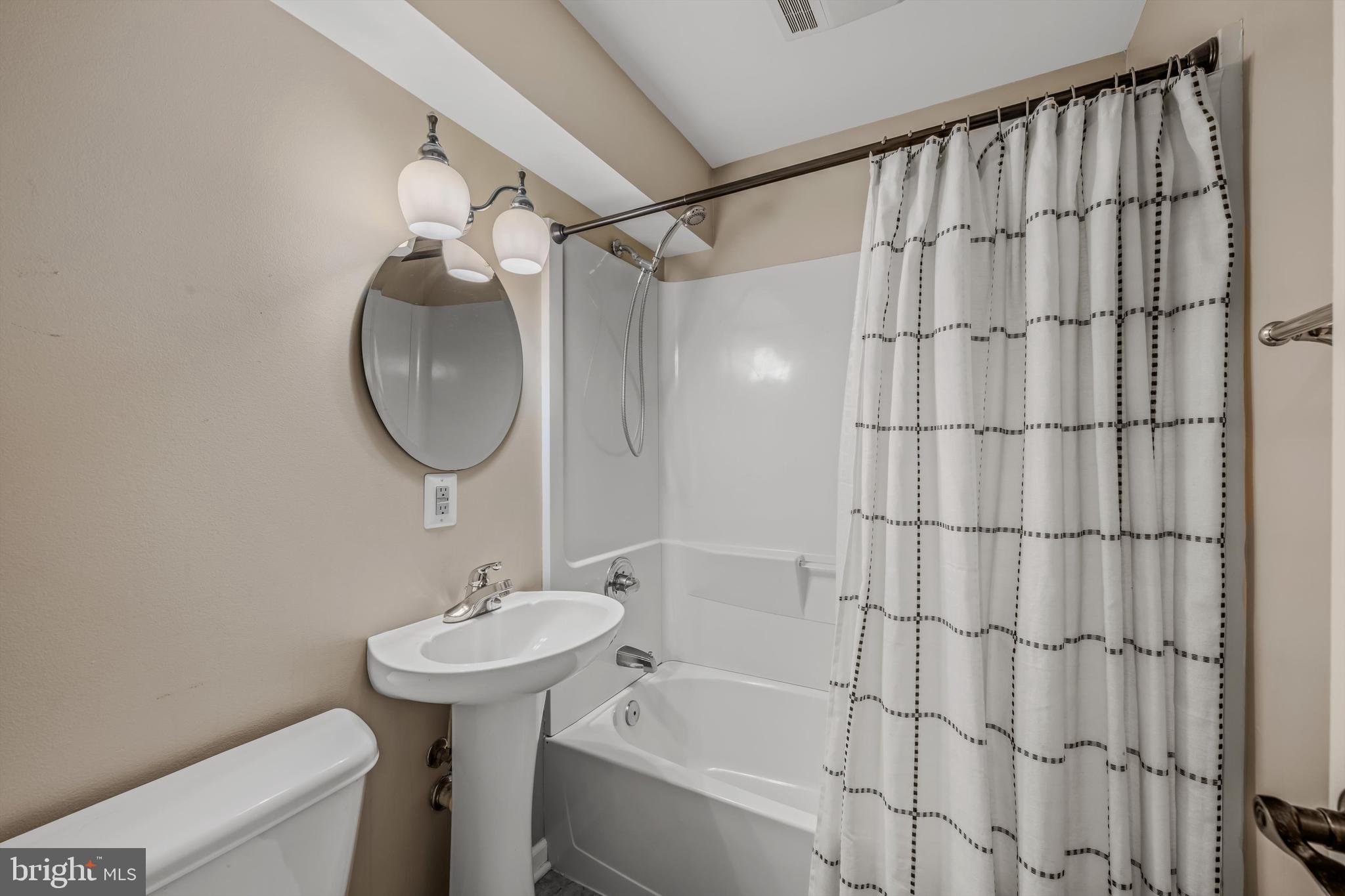 400 DEER RIDGE DRIVE