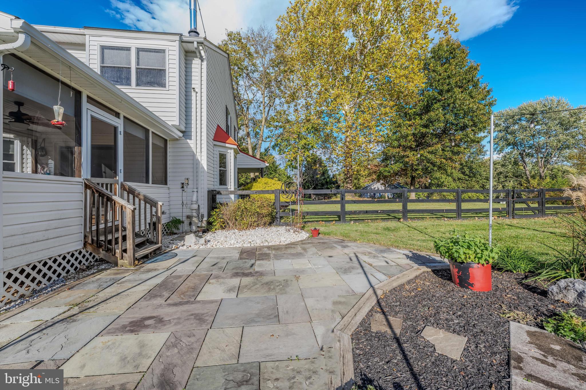 400 DEER RIDGE DRIVE