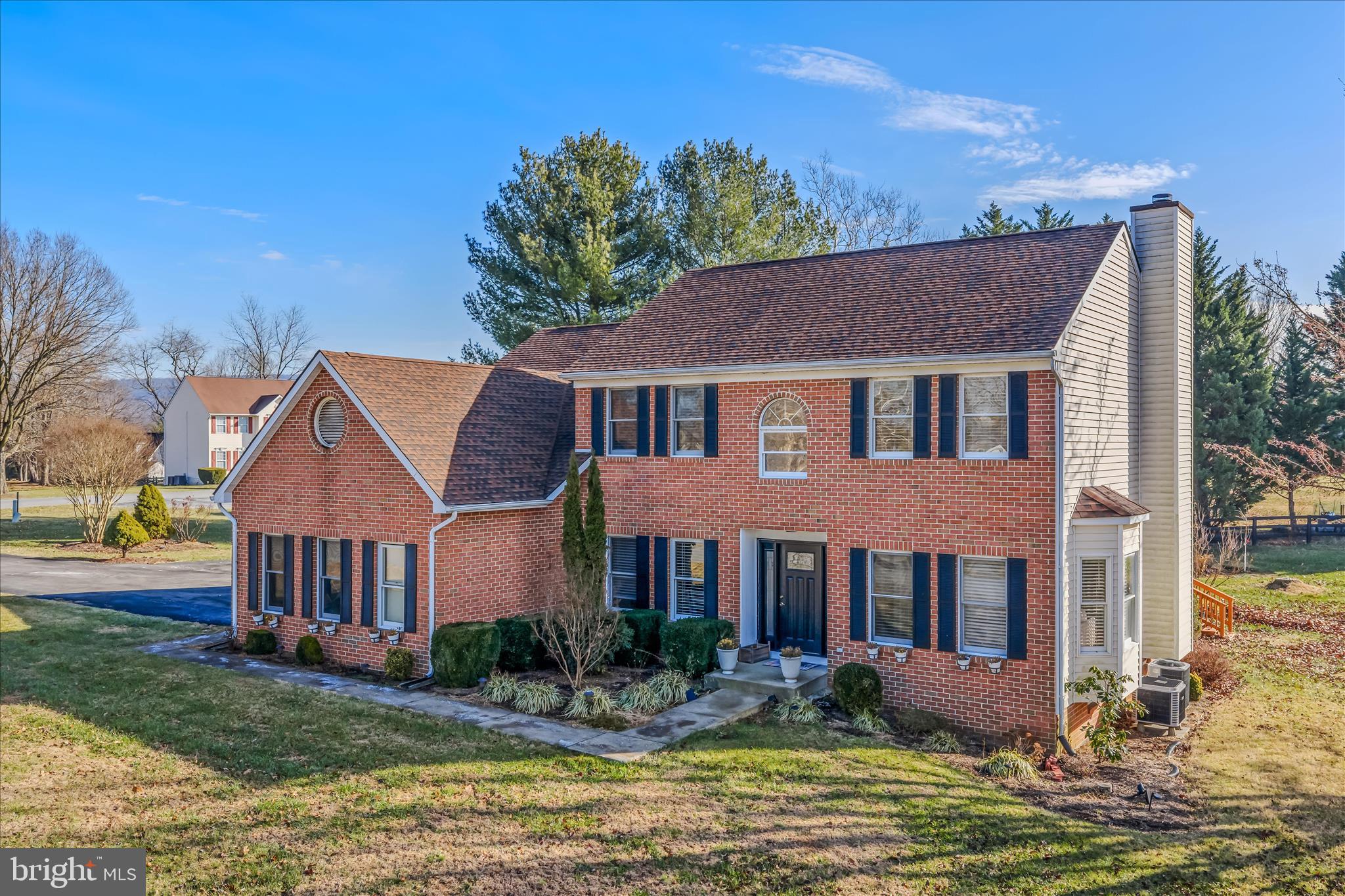 346 DEER RIDGE DRIVE