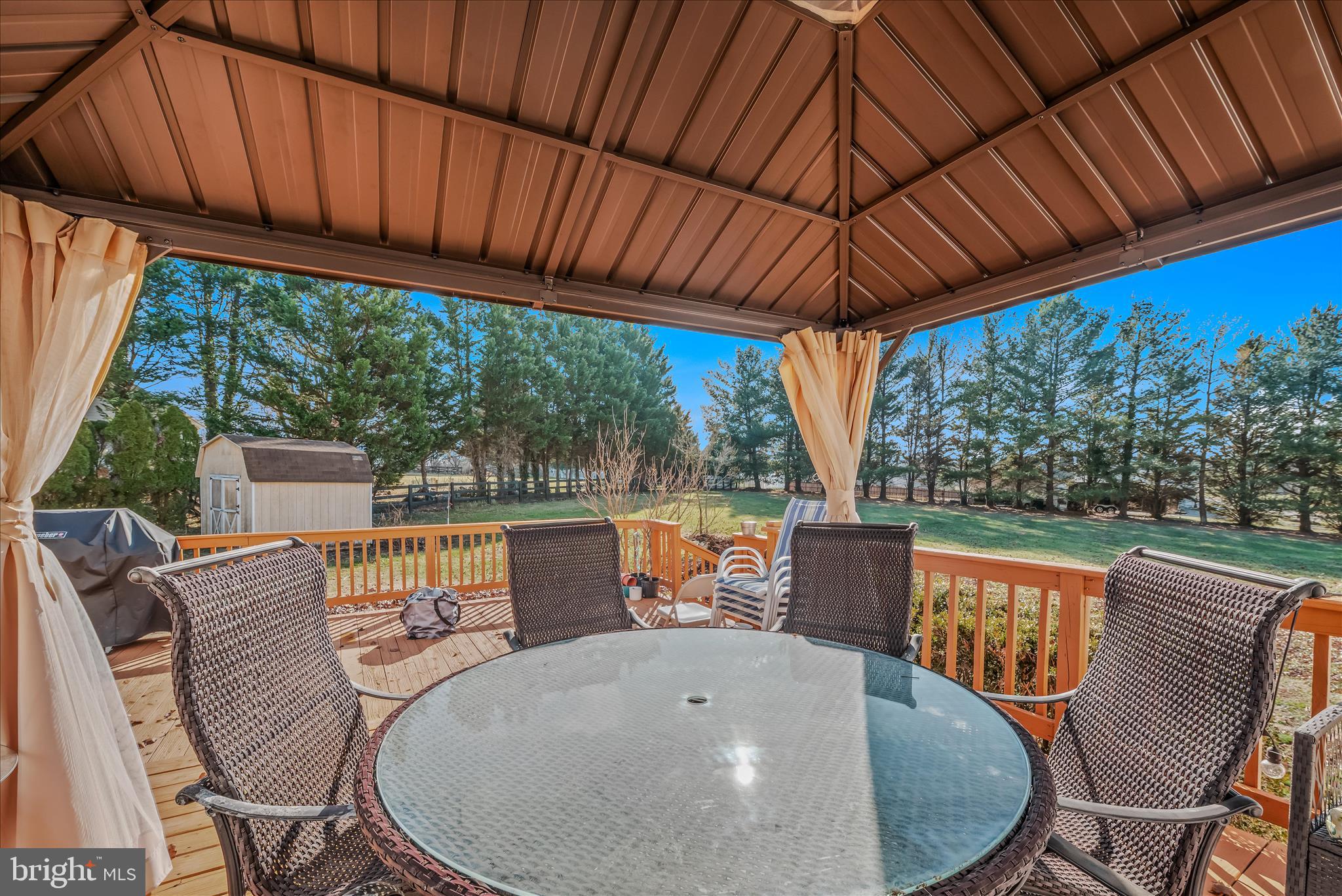 346 DEER RIDGE DRIVE