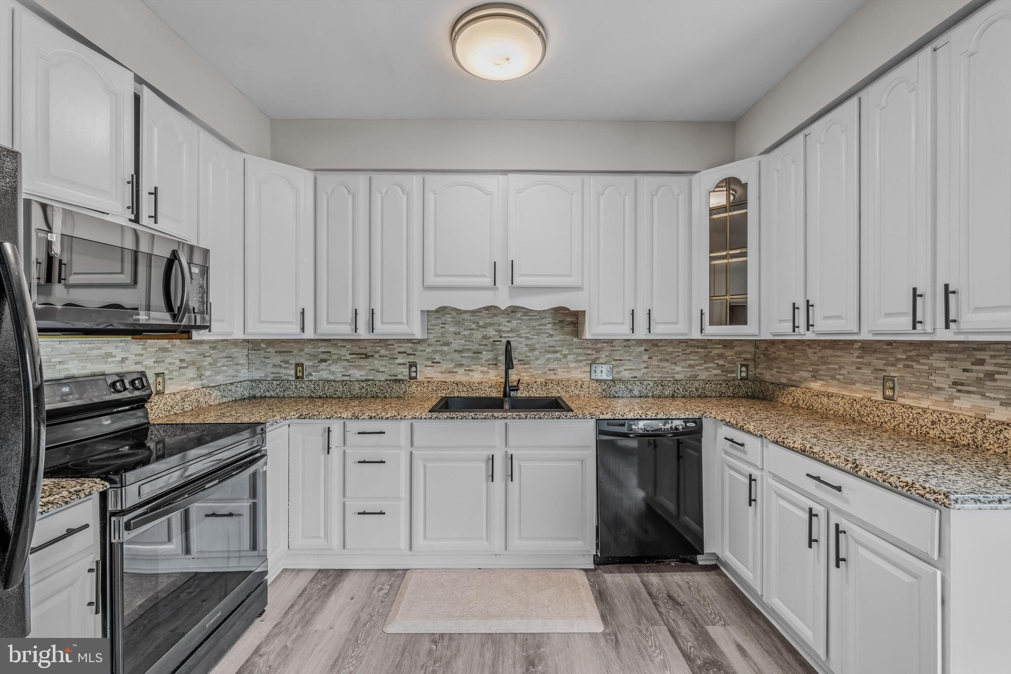 346 DEER RIDGE DRIVE