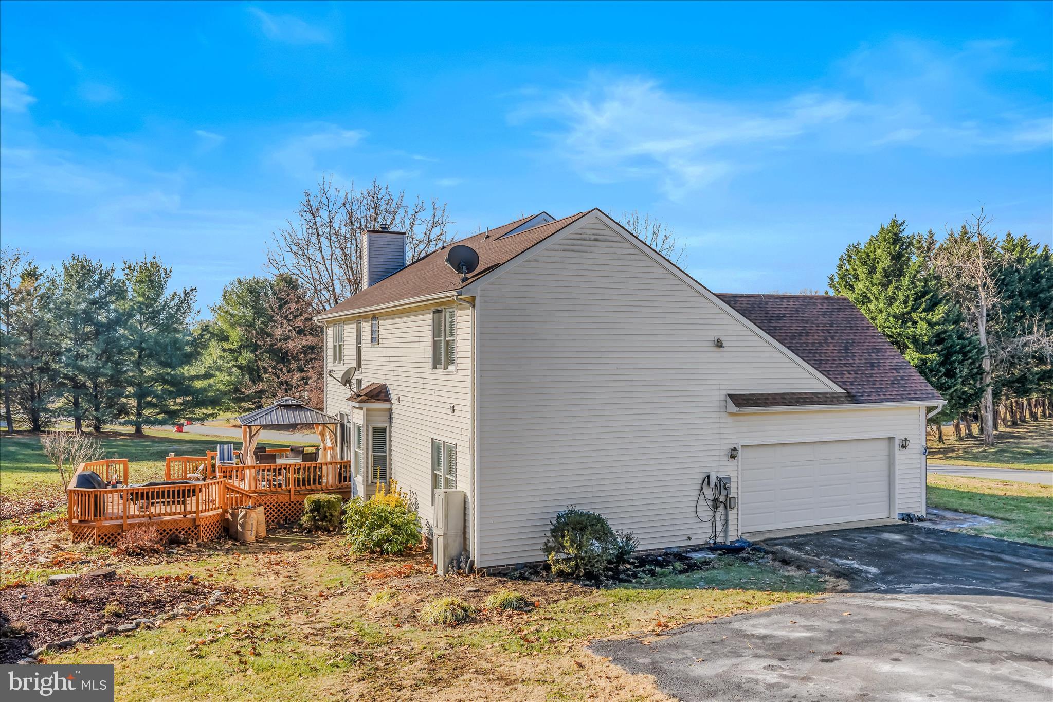 346 DEER RIDGE DRIVE
