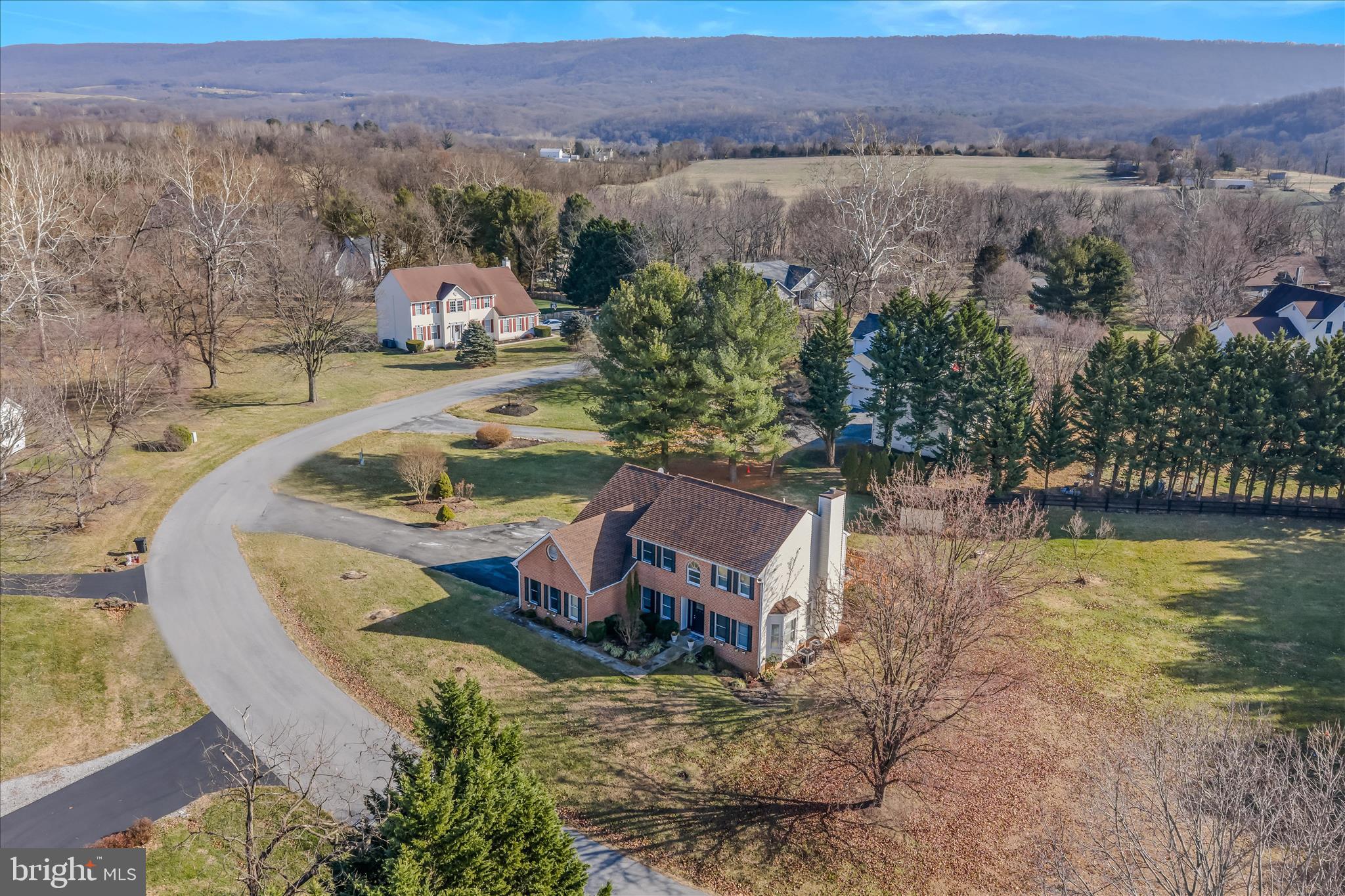 346 DEER RIDGE DRIVE