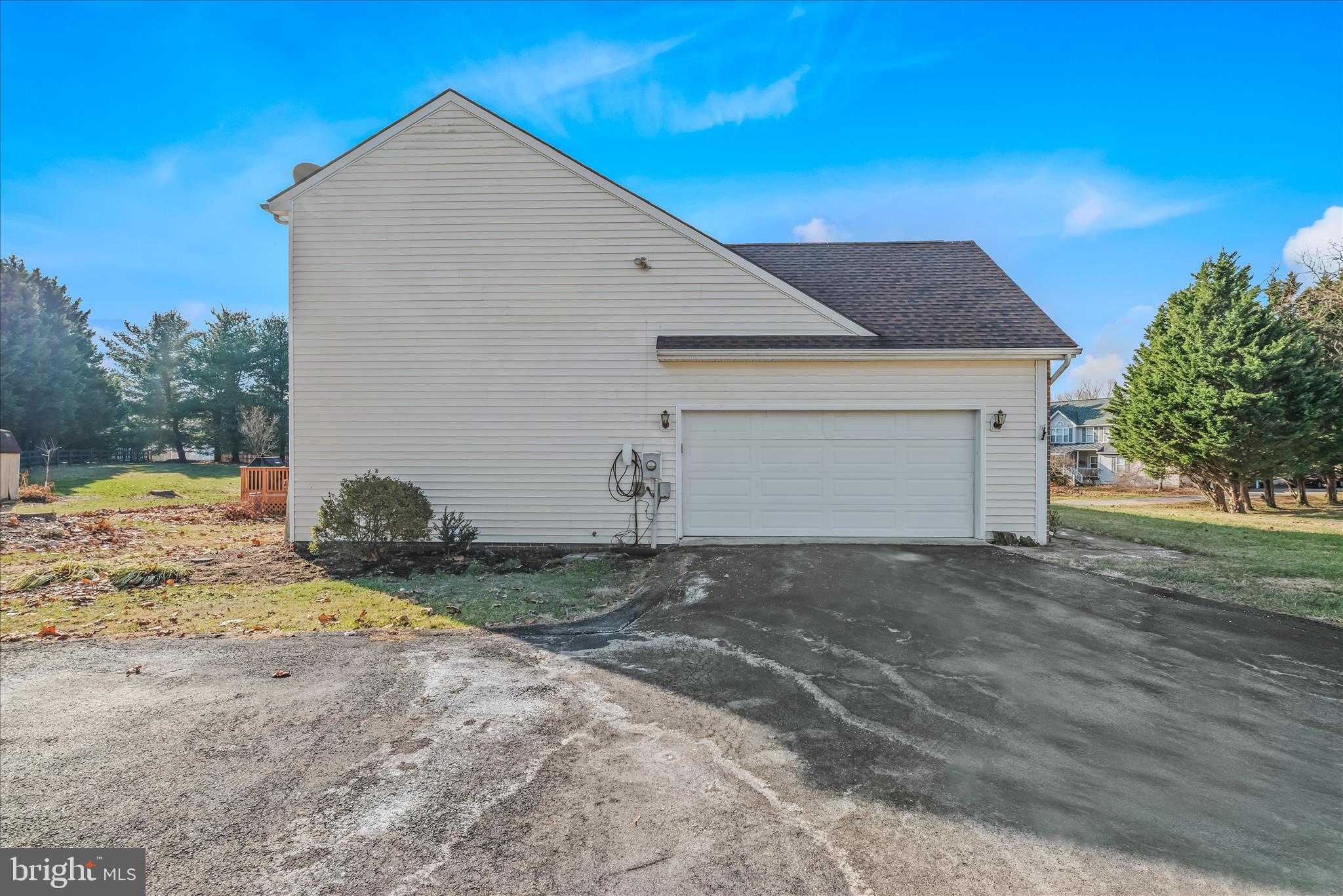 346 DEER RIDGE DRIVE