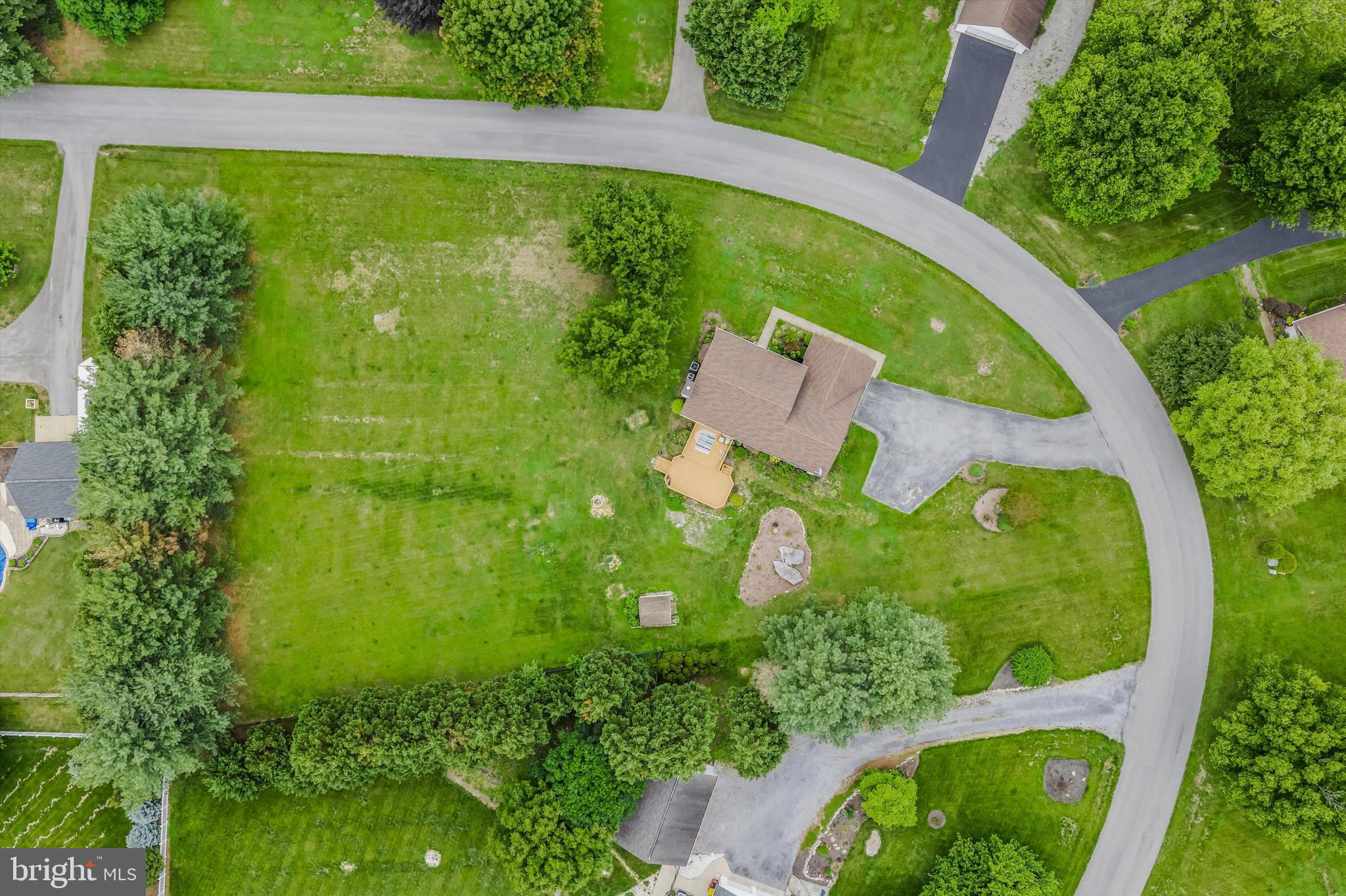 346 DEER RIDGE DRIVE