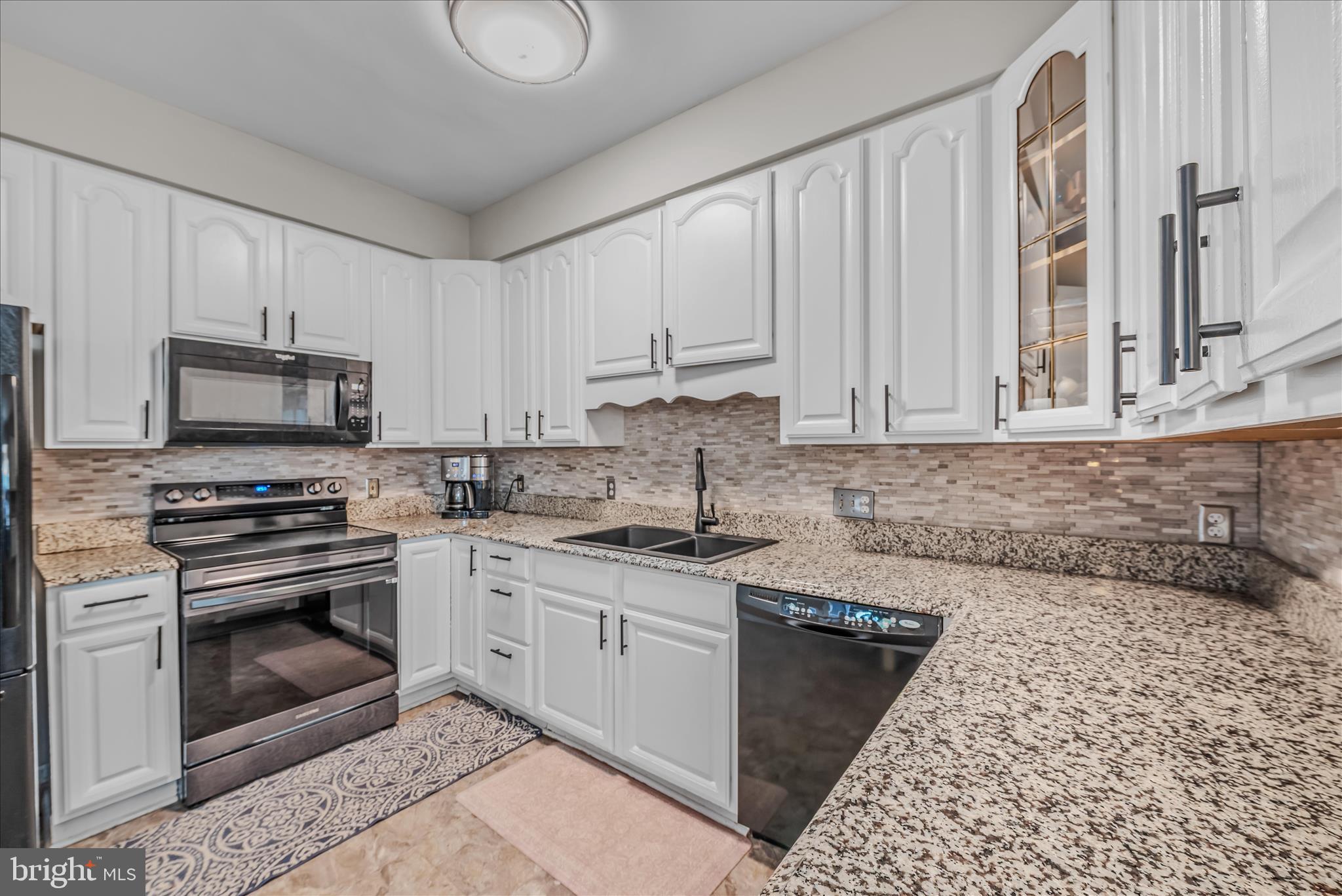 346 DEER RIDGE DRIVE