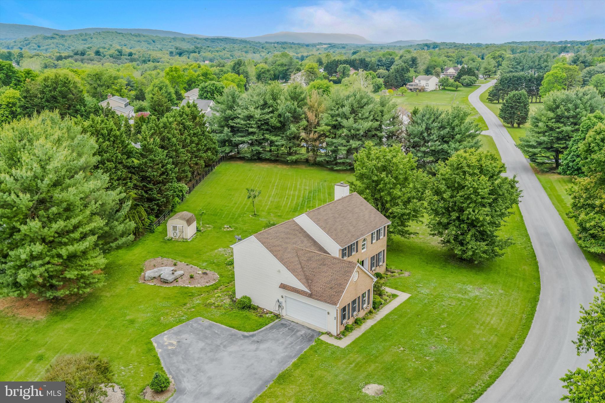 346 DEER RIDGE DRIVE