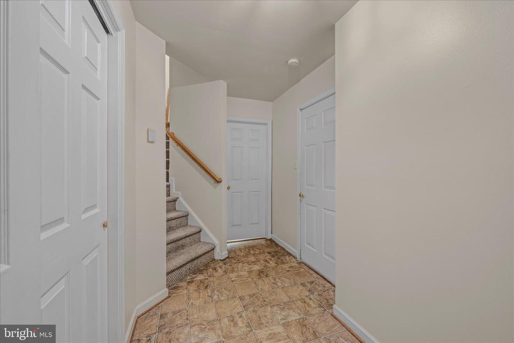 36 BRUCE DRIVE
