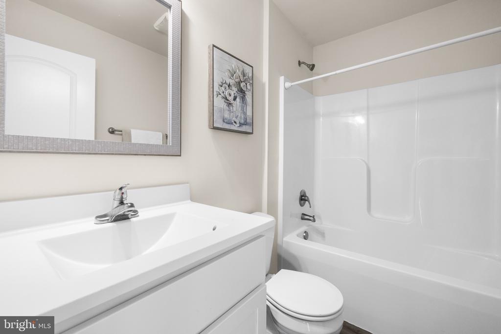 239 SUNLITE DRIVE