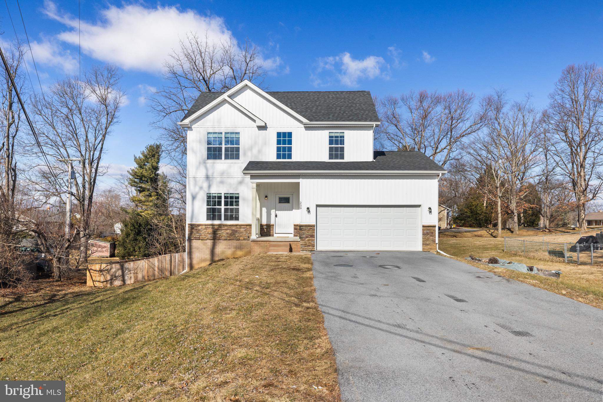239 SUNLITE DRIVE