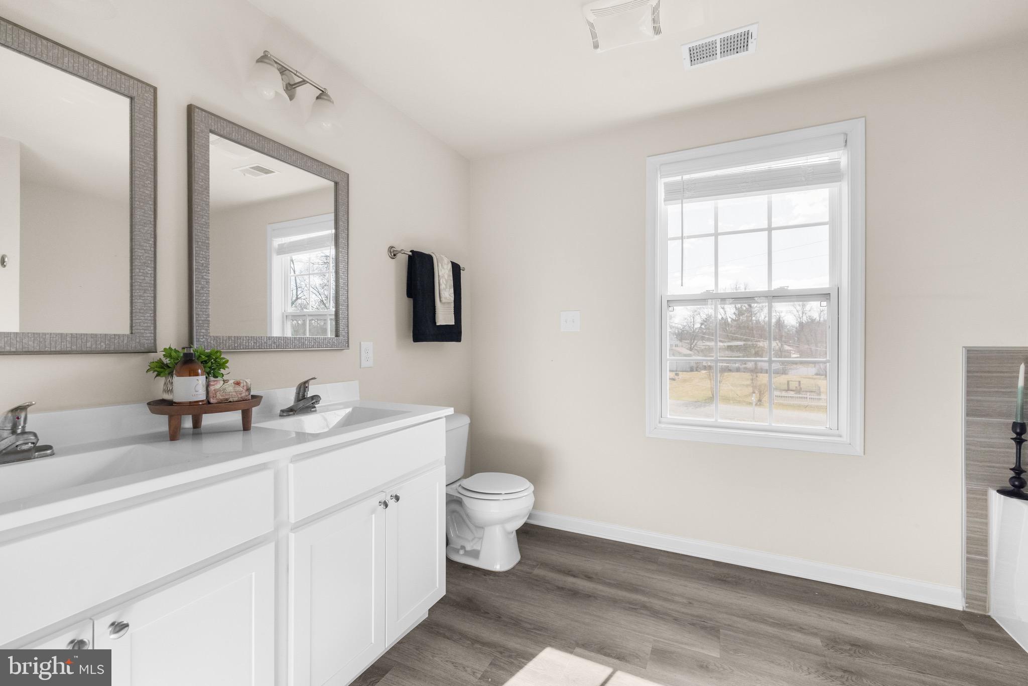 239 SUNLITE DRIVE