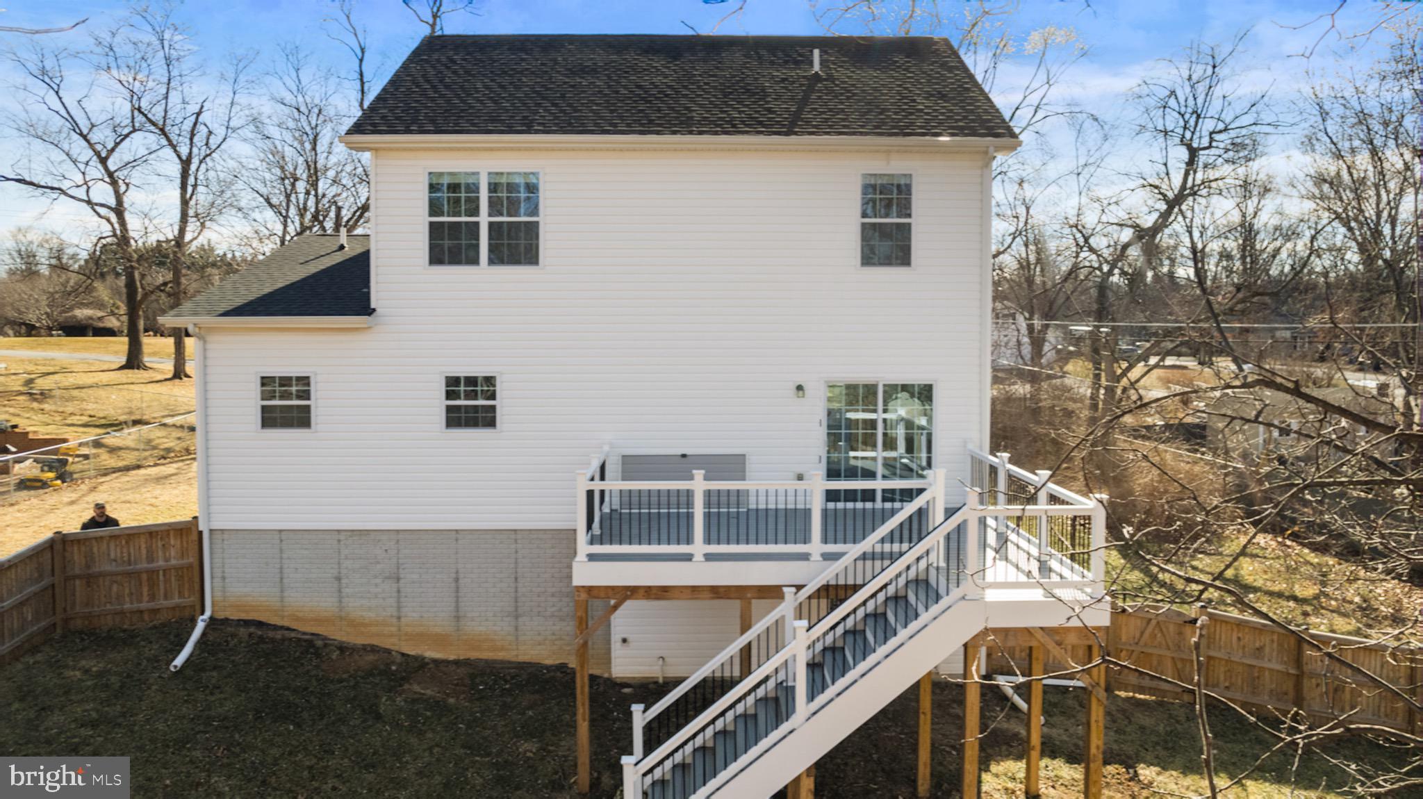 239 SUNLITE DRIVE