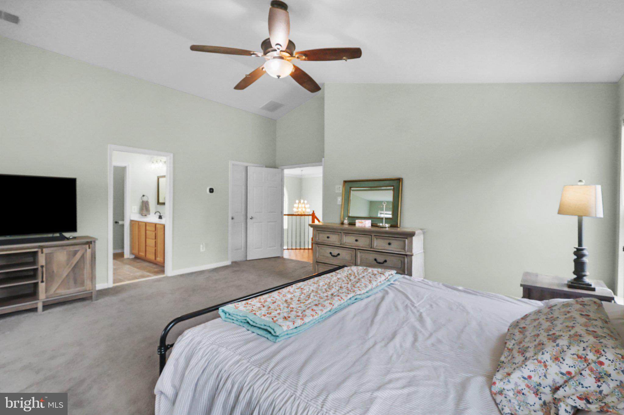 119 THATCHER COURT