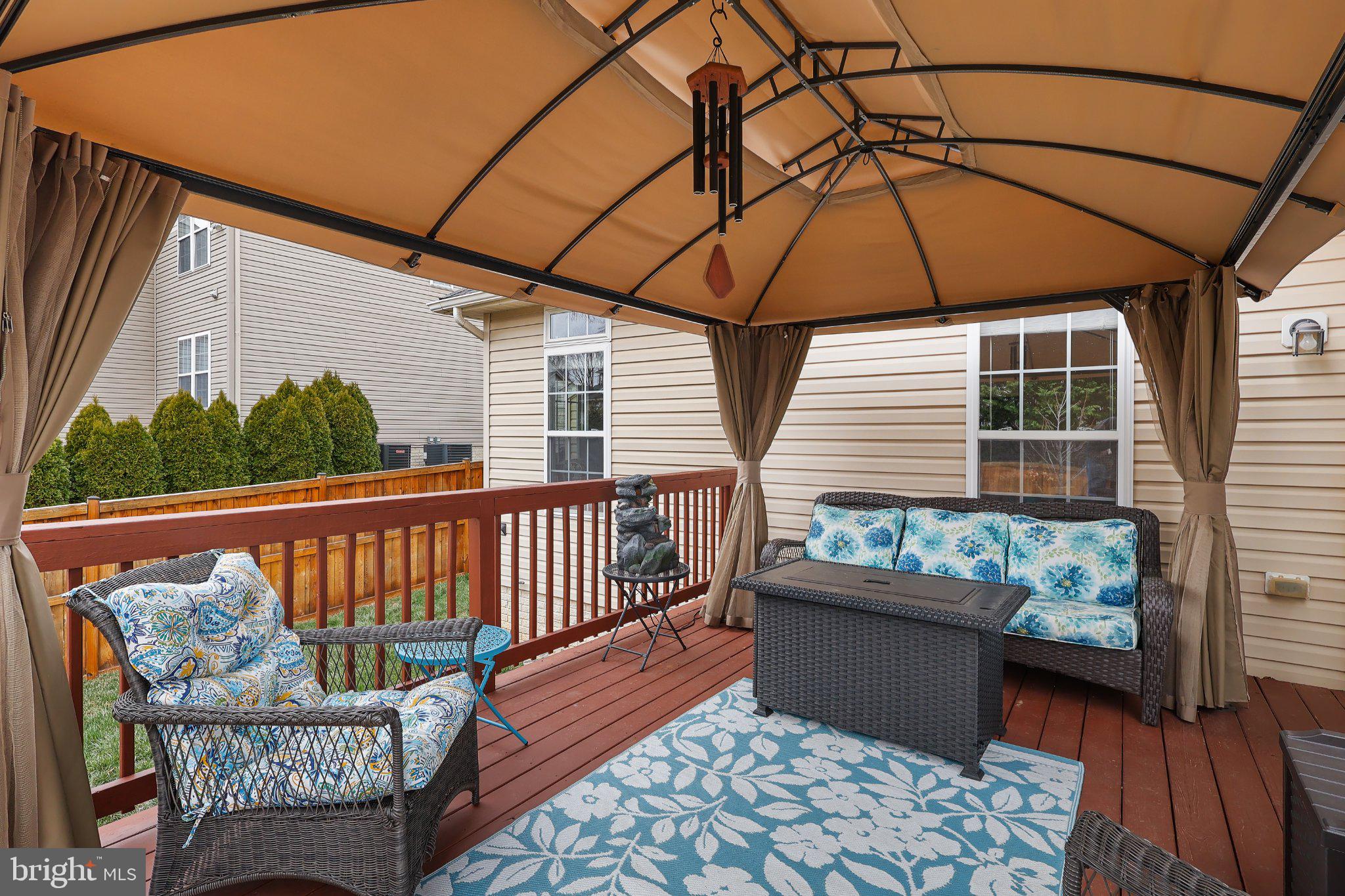 119 THATCHER COURT